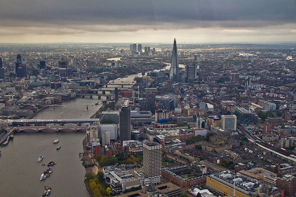 A River Runs Through.... London